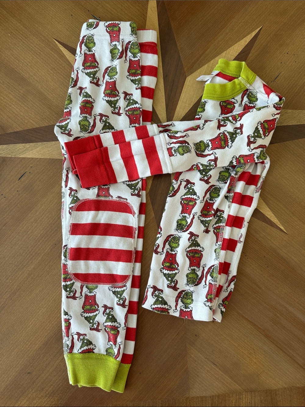 Hanna Andersson Grinch Kids Pajama Set - Red & White Stripes with Green Accents